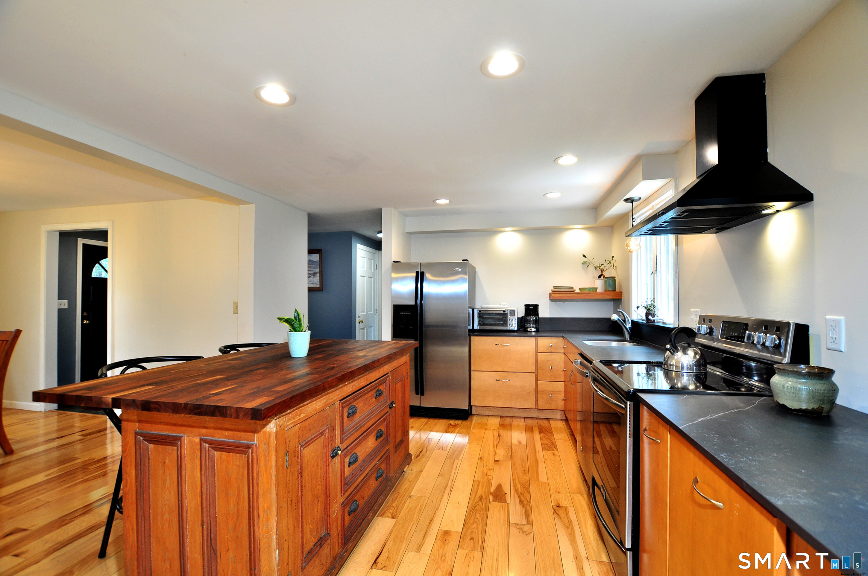 13 Halwood Drive Granby CT 06035