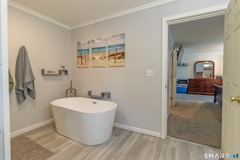 159 Bear Swamp Road East Hampton CT 06424
