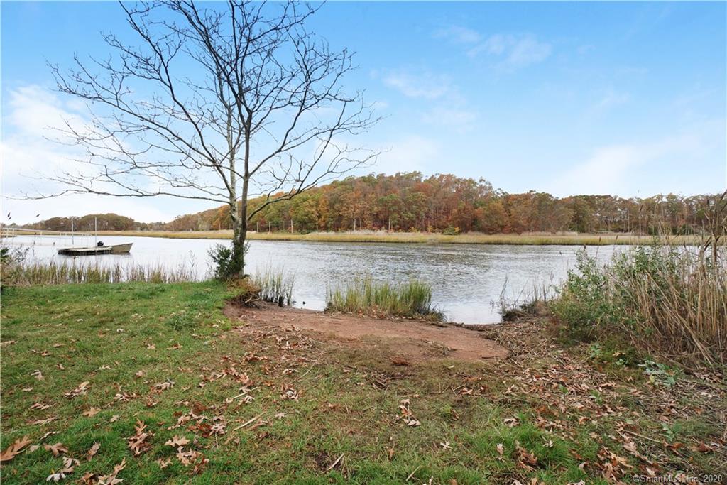 166 Meadow Street East Haven CT 06512
