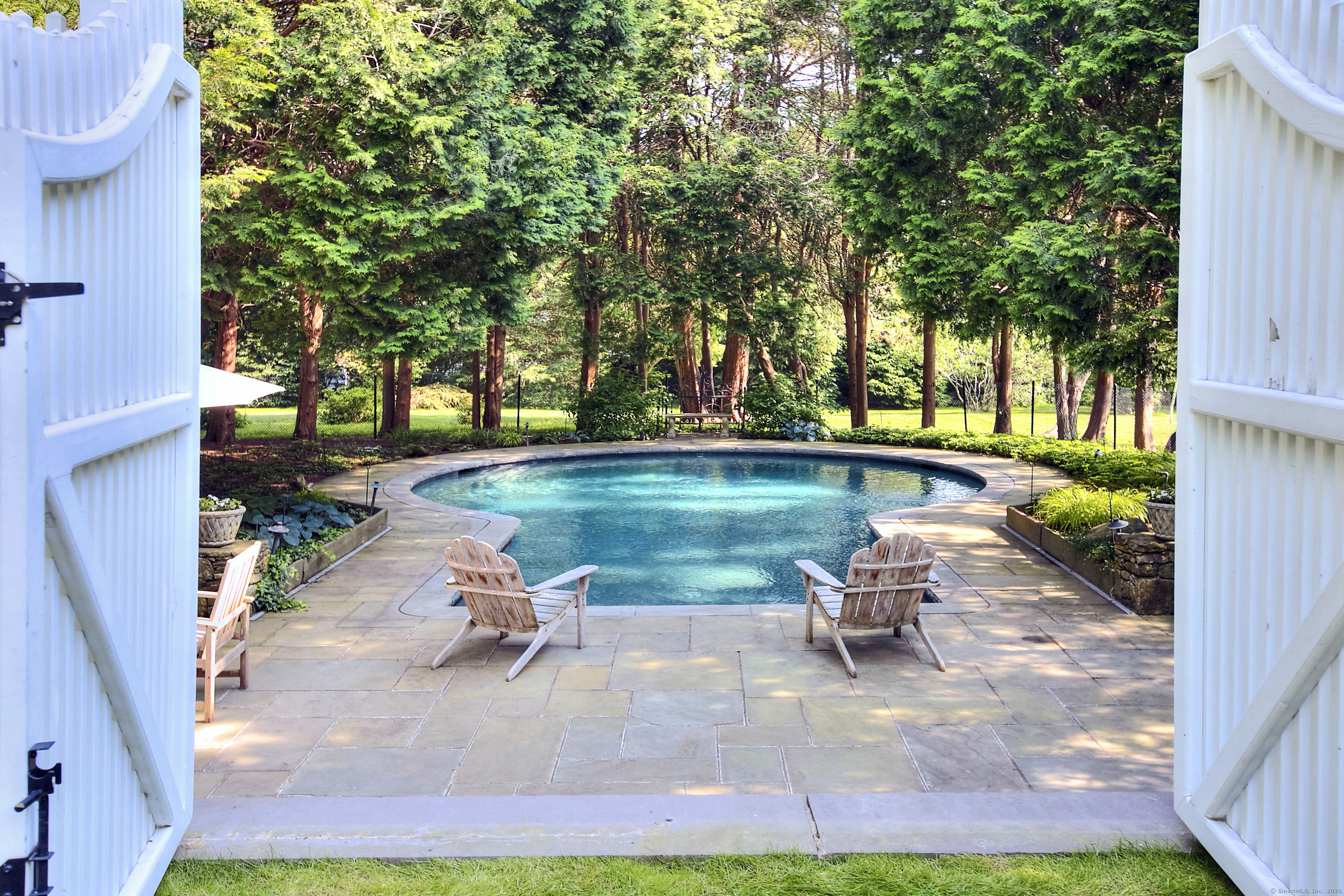 2683 Bronson Road Fairfield CT 06824