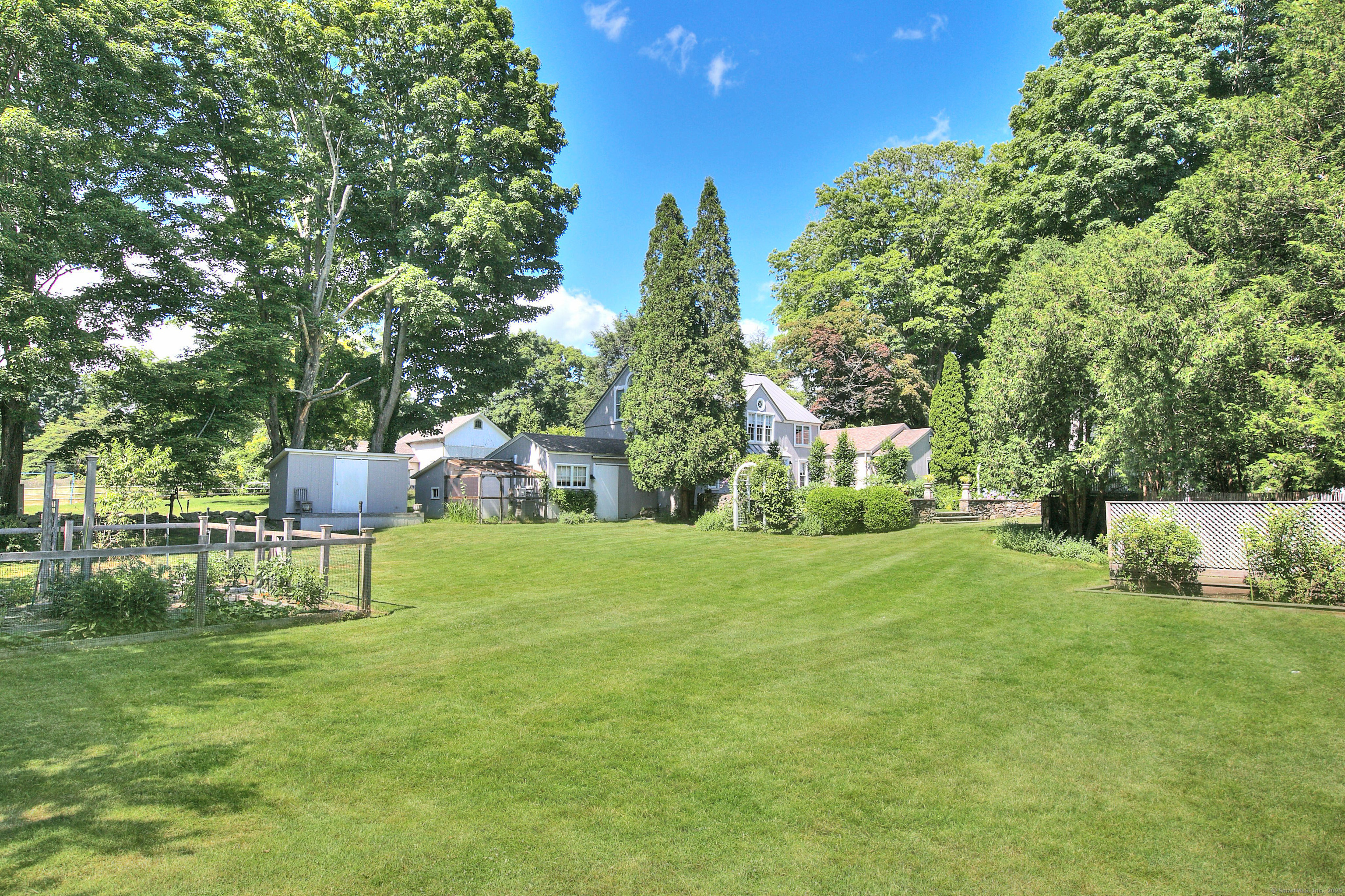 2683 Bronson Road Fairfield CT 06824
