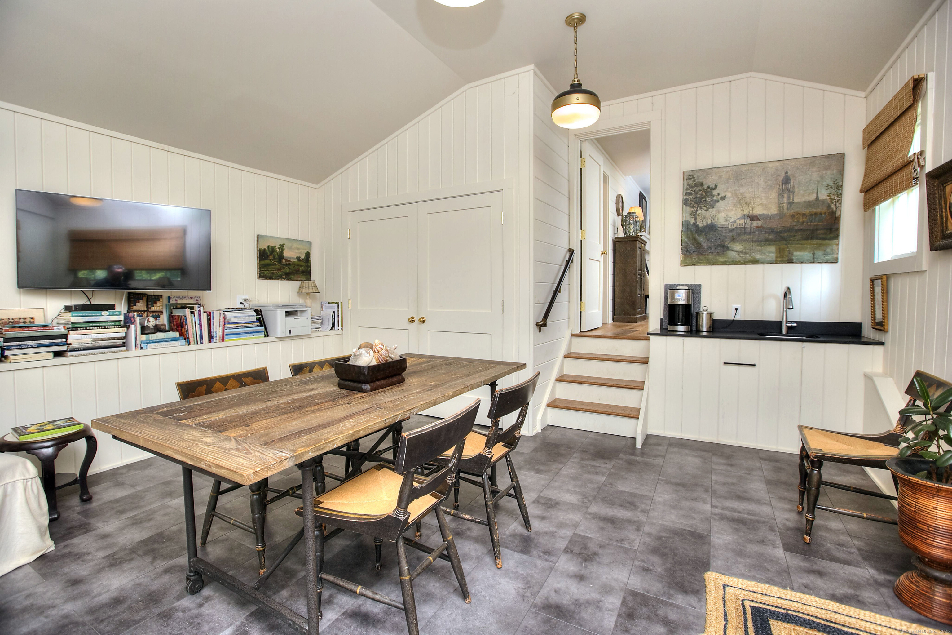 2683 Bronson Road Fairfield CT 06824