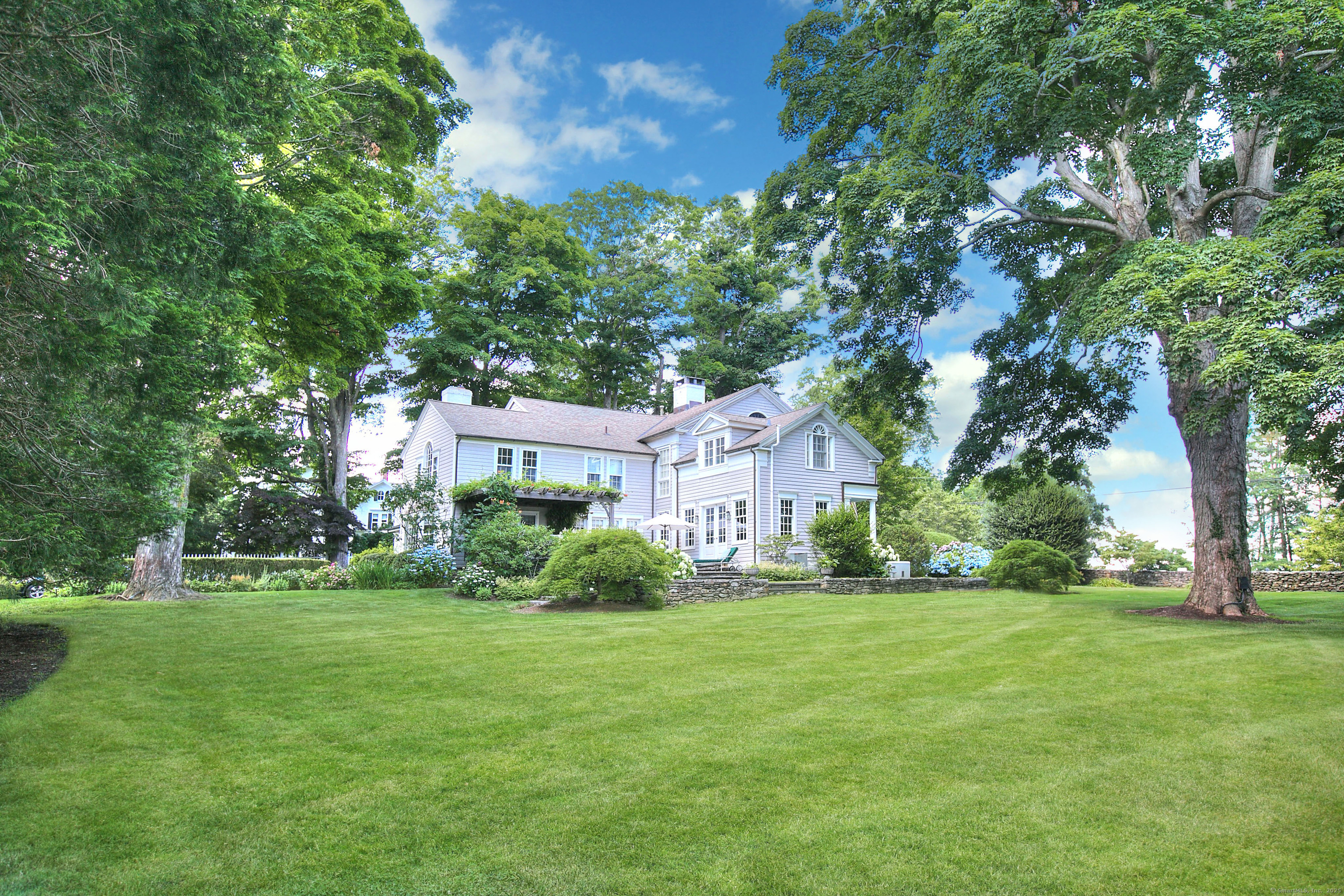 2683 Bronson Road Fairfield CT 06824