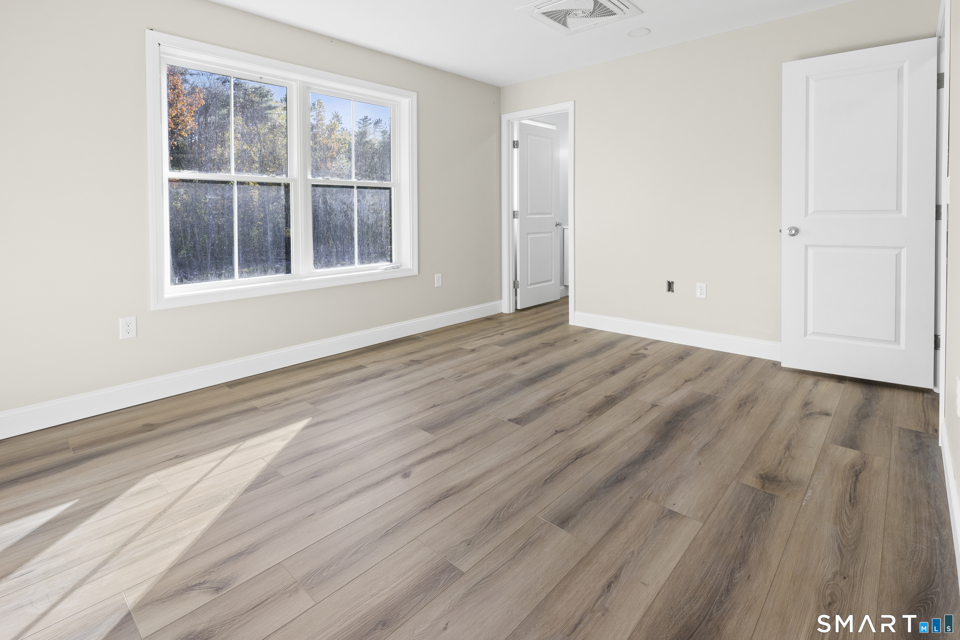 7 Leclair Road Thompson CT 06277
