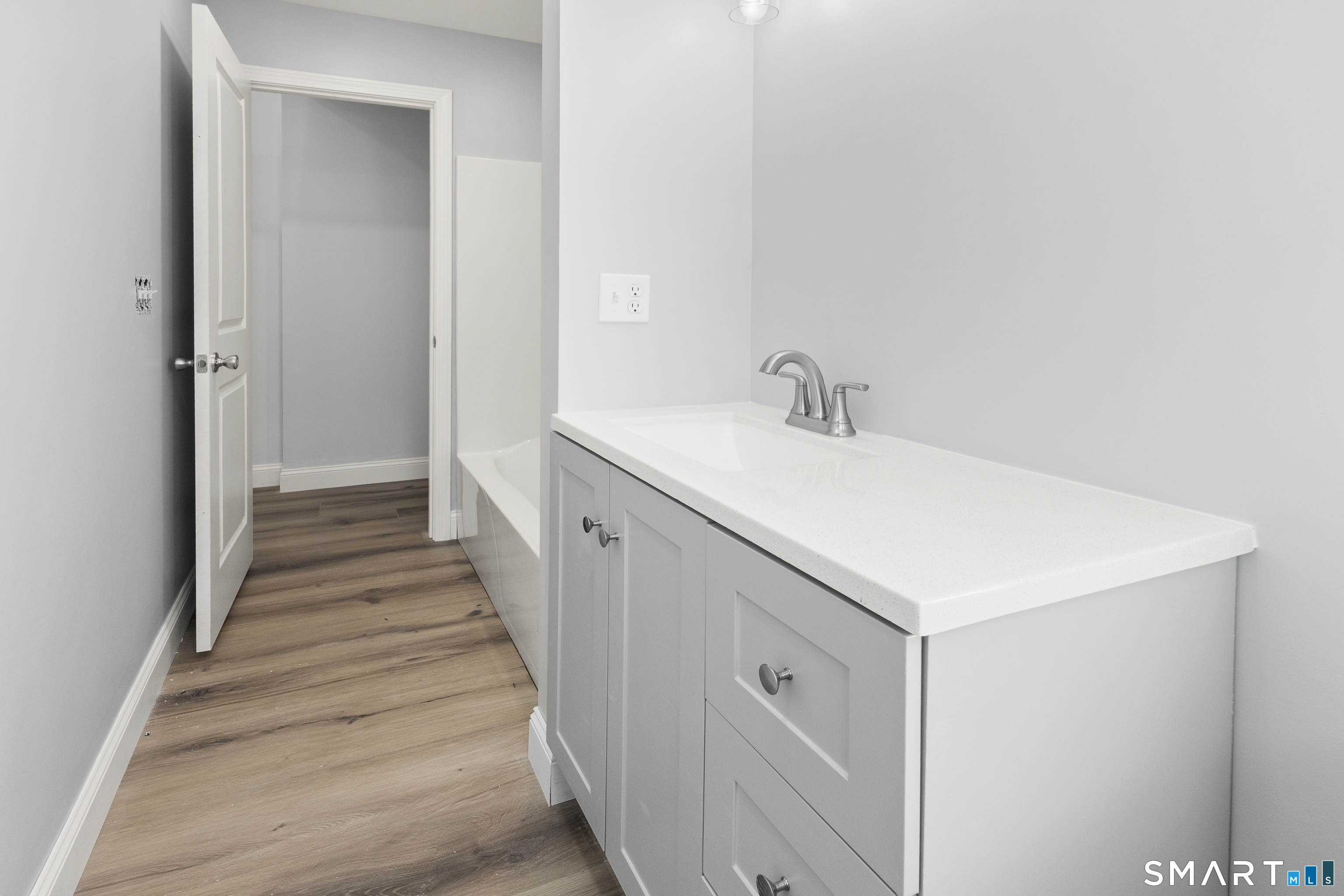 7 Leclair Road Thompson CT 06277