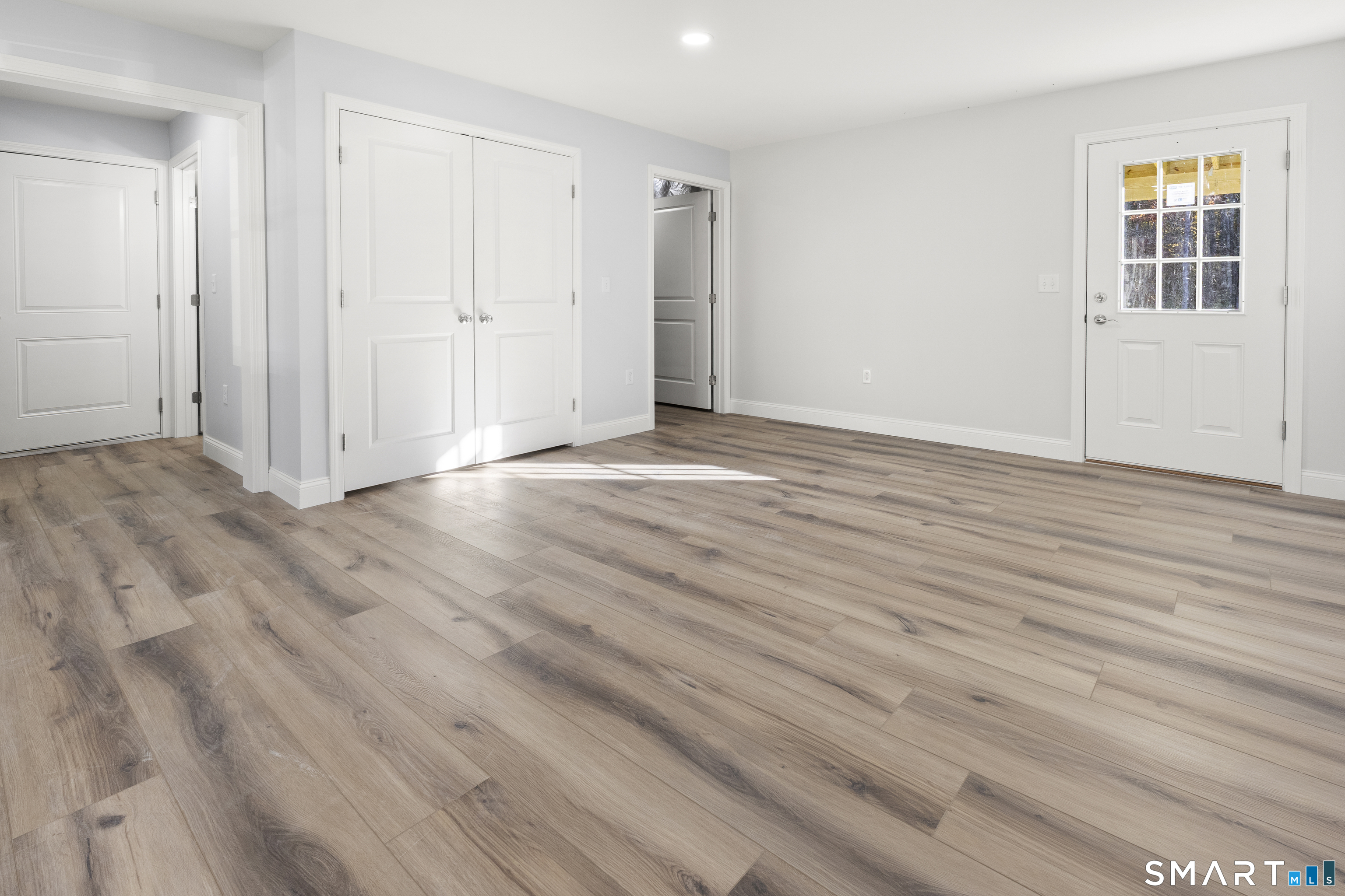 7 Leclair Road Thompson CT 06277