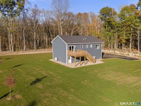 7 Leclair Road Thompson CT 06277