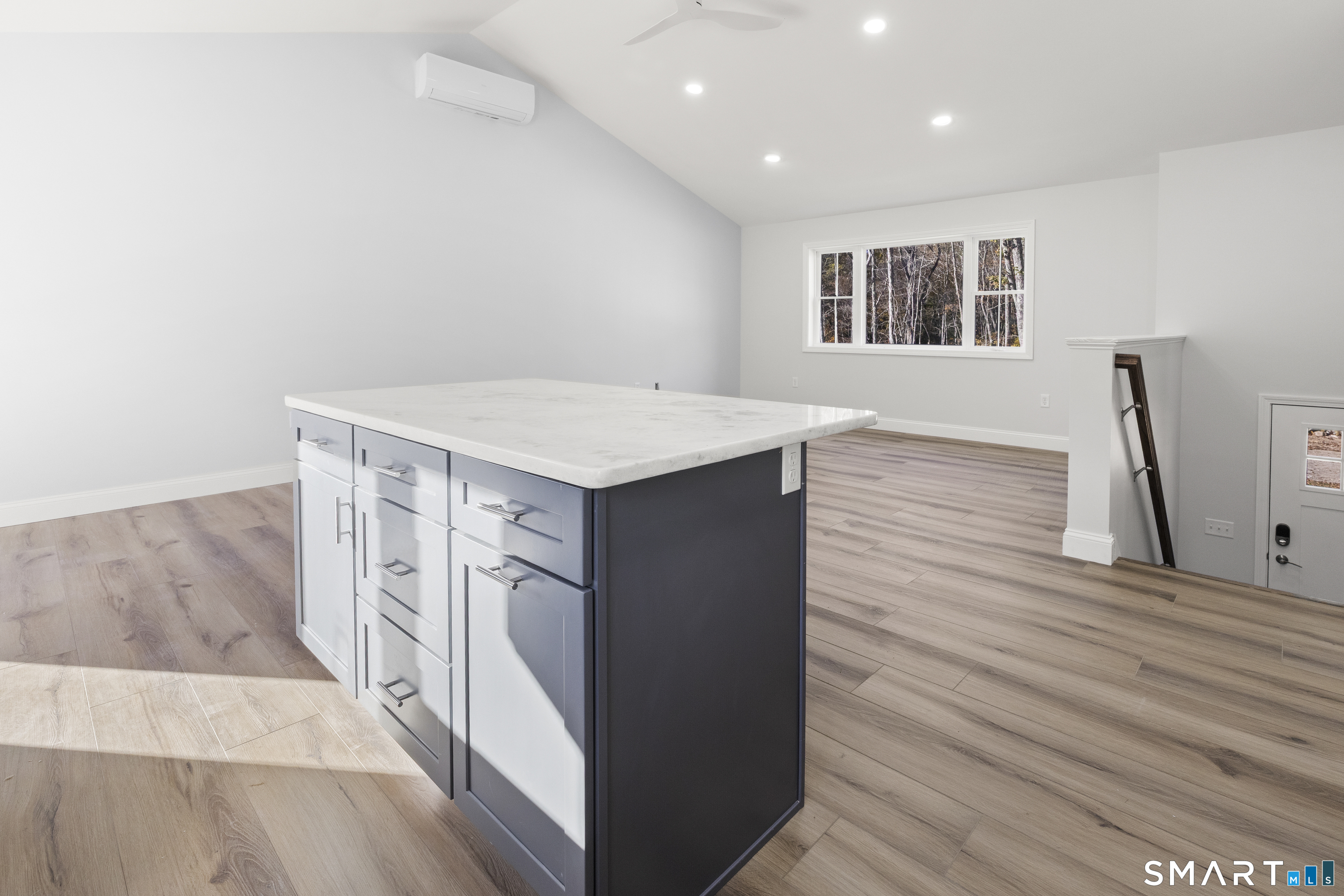 7 Leclair Road Thompson CT 06277