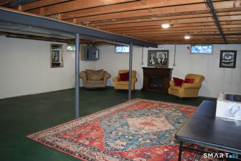 33 Douglas Drive Enfield CT 06082