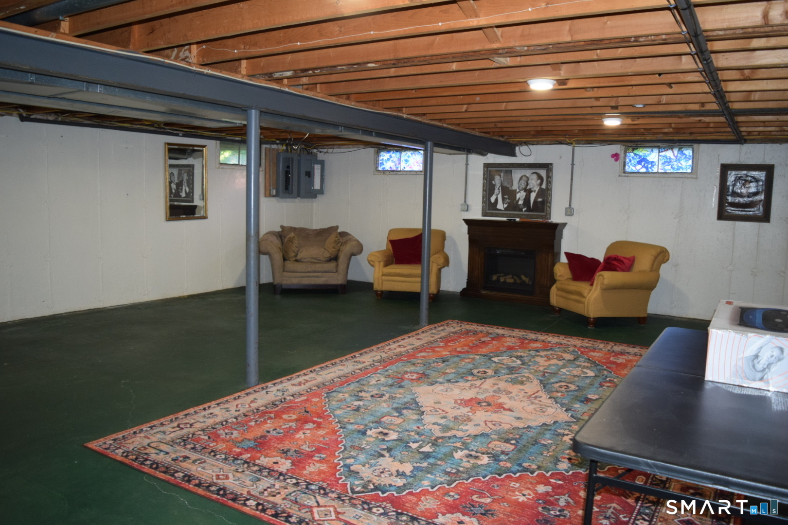 33 Douglas Drive Enfield CT 06082
