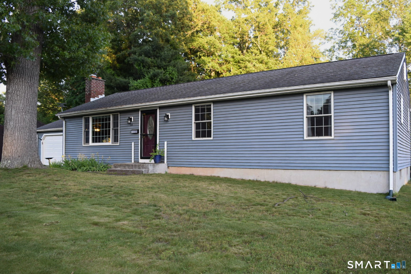 33 Douglas Drive Enfield CT 06082