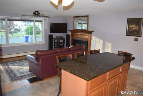 33 Douglas Drive Enfield CT 06082