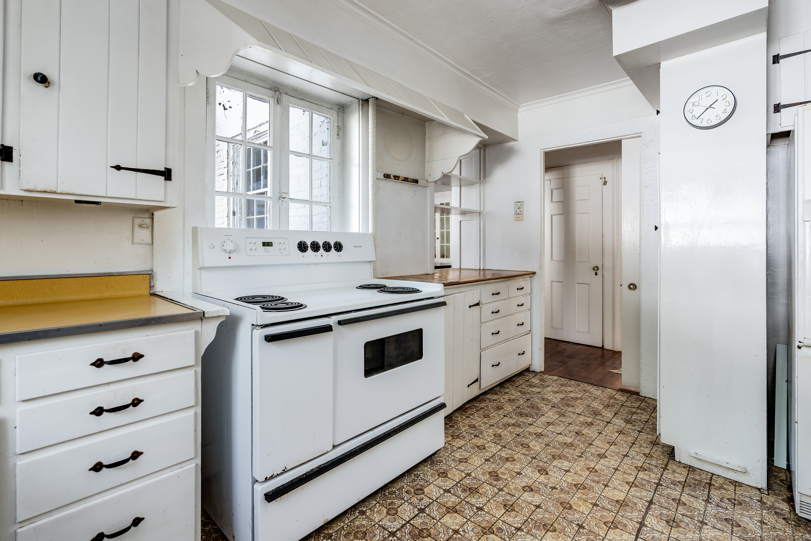 9 Long Hill Road East Hampton CT 06456