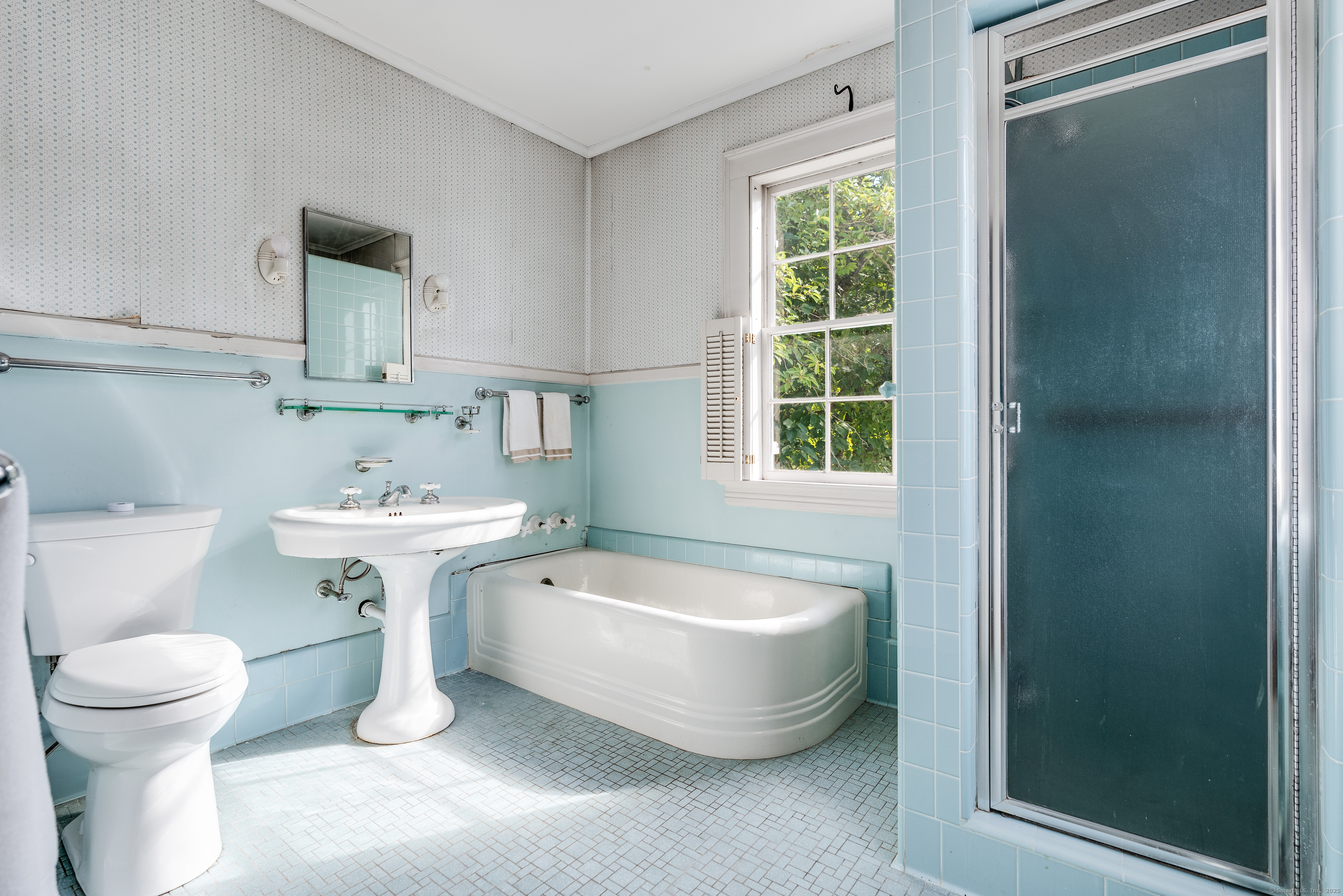 9 Long Hill Road East Hampton CT 06456