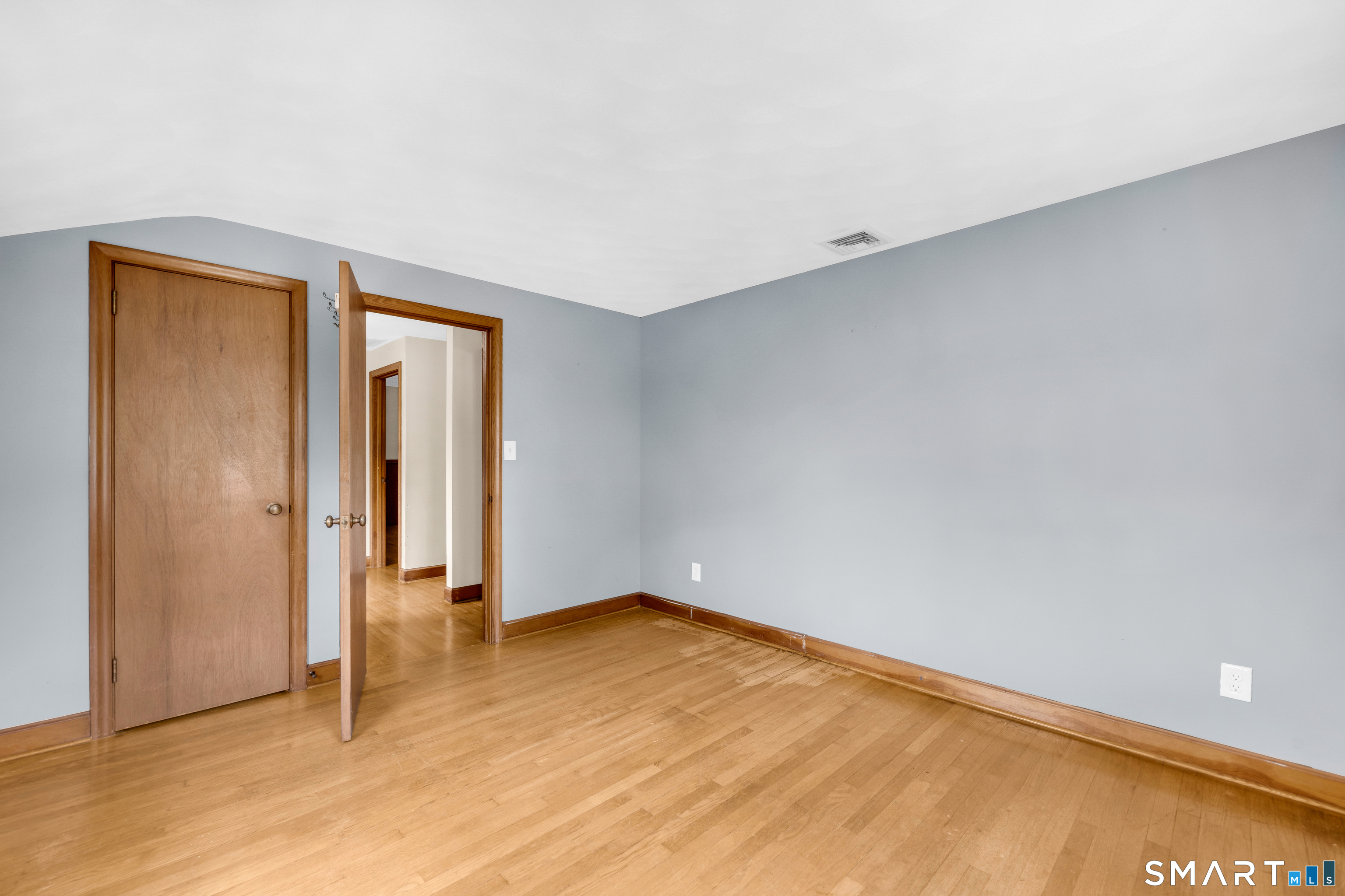 209 Lydale Place Meriden CT 06450