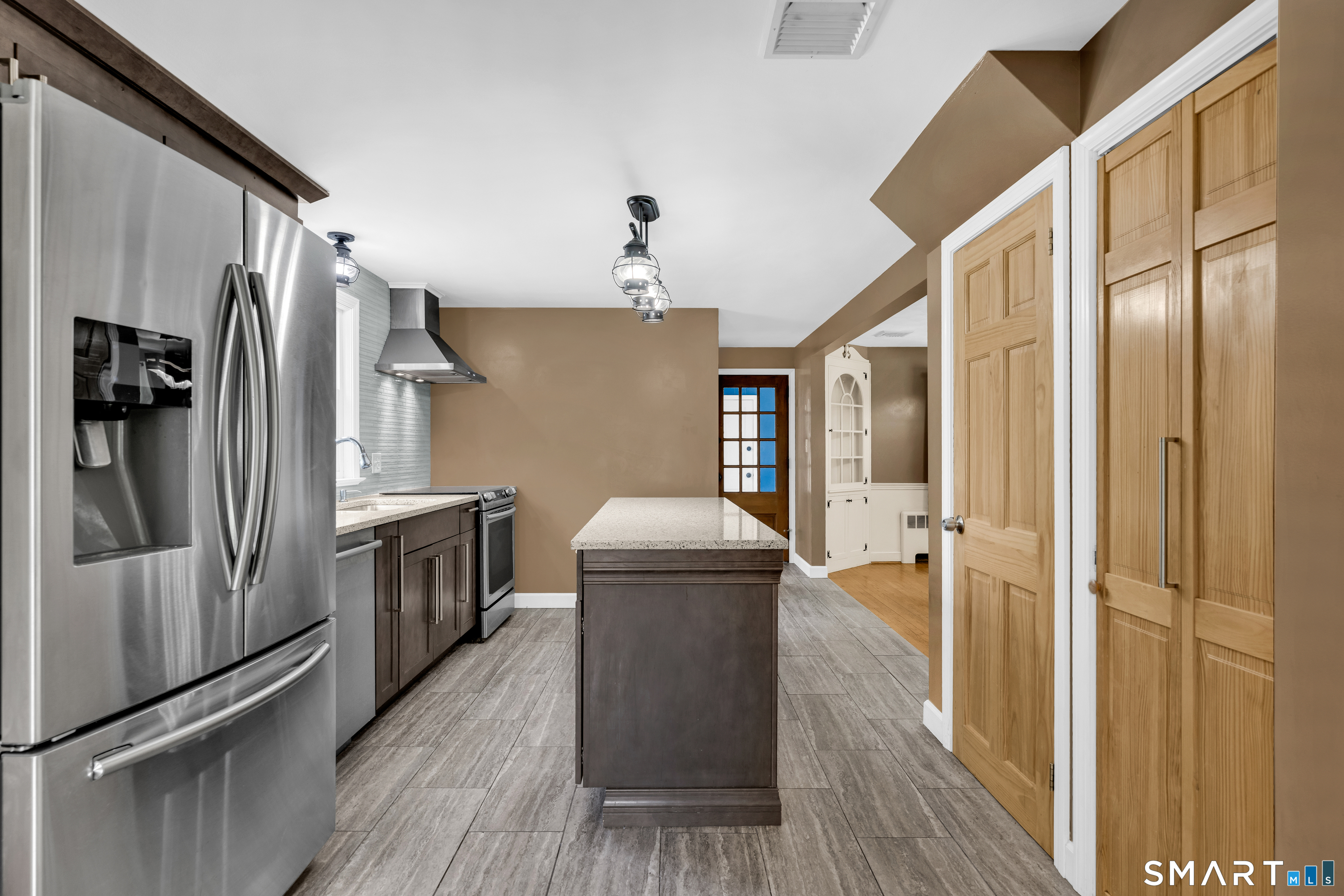 209 Lydale Place Meriden CT 06450