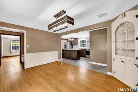 209 Lydale Place Meriden CT 06450