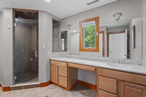 40 Abbey Court Cheshire CT 06410