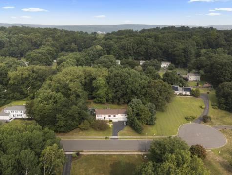 40 Abbey Court Cheshire CT 06410