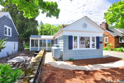 10 Toll House Lane West Hartford CT 06117