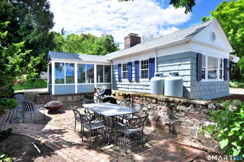 10 Toll House Lane West Hartford CT 06117