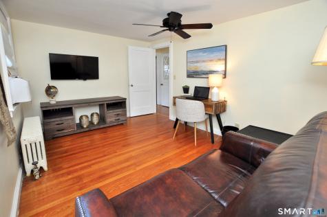 10 Toll House Lane West Hartford CT 06117