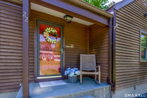 22 Elizabeth Street Trumbull CT 06611