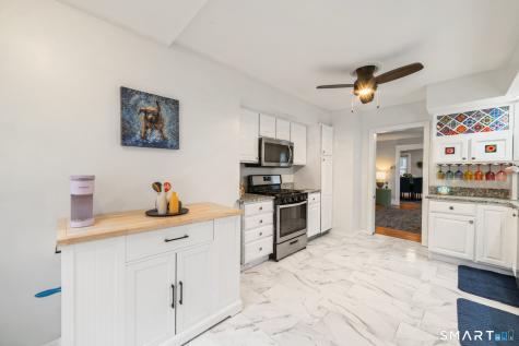 54 Overlook Avenue West Haven CT 06516