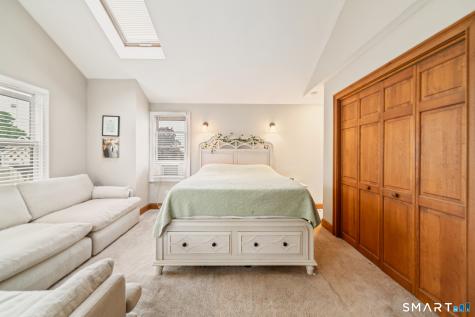 54 Overlook Avenue West Haven CT 06516