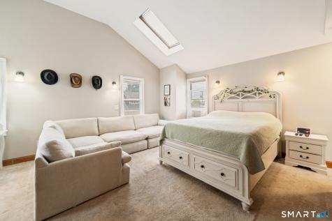 54 Overlook Avenue West Haven CT 06516