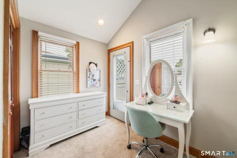 54 Overlook Avenue West Haven CT 06516