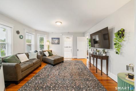 54 Overlook Avenue West Haven CT 06516