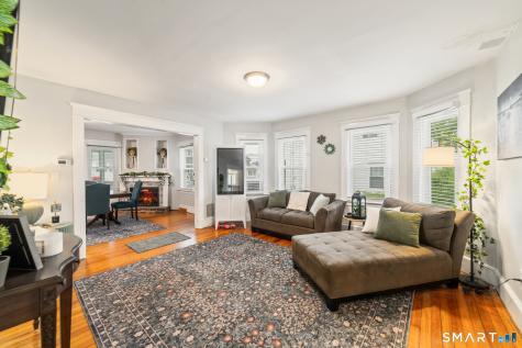 54 Overlook Avenue West Haven CT 06516