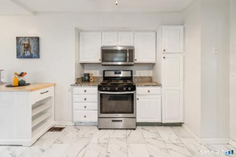 54 Overlook Avenue West Haven CT 06516