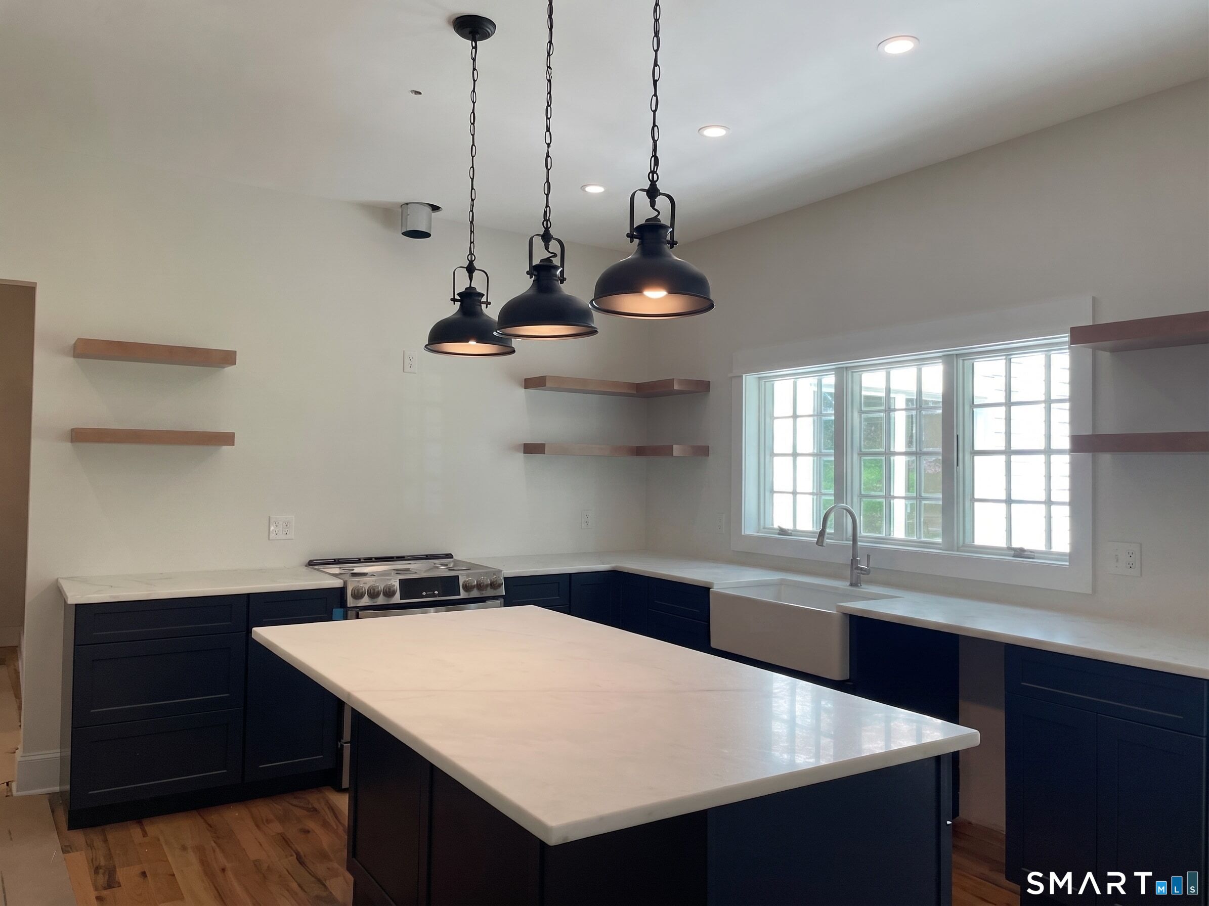 11 Evergreen Drive Roxbury CT 06783