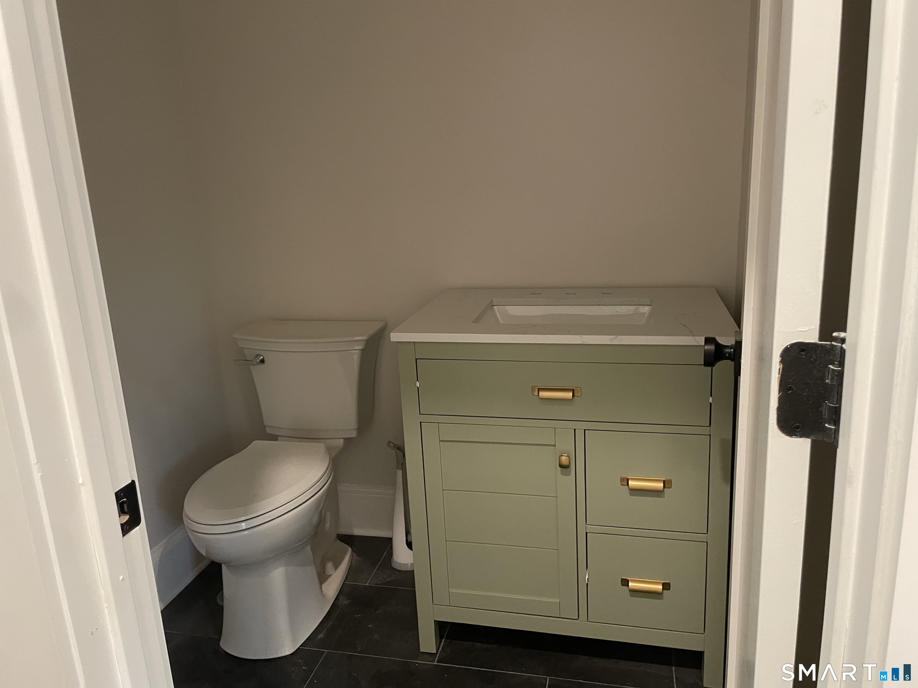 11 Evergreen Drive Roxbury CT 06783