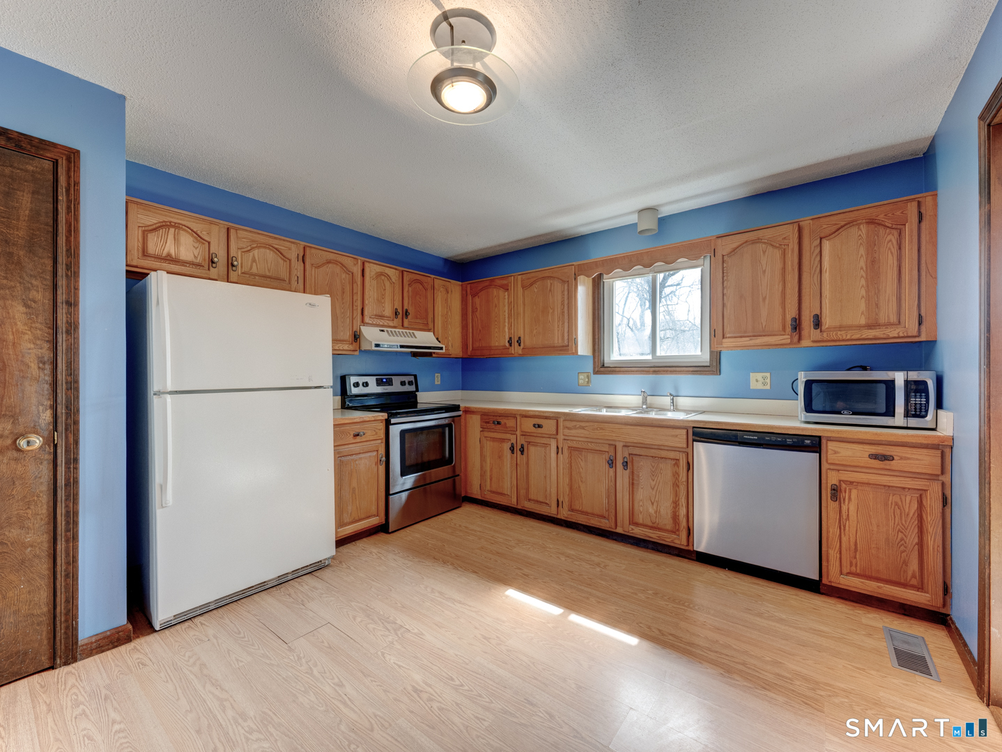 94 Huckleberry Lane Southington CT 06489