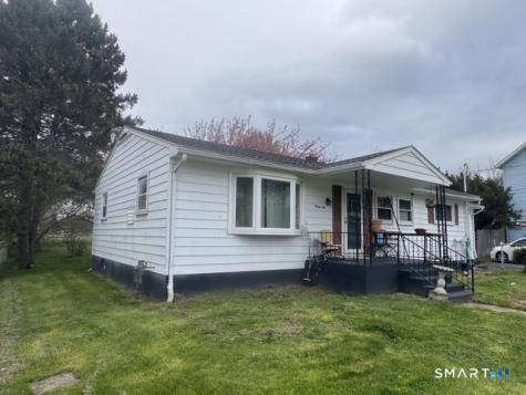 21 Northwood Street Enfield CT 06082