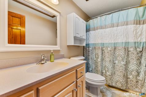 51 Williams Road Montville CT 06370