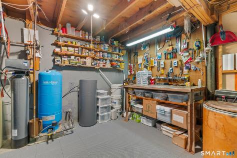 51 Williams Road Montville CT 06370