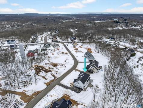 12 Pumpkin Grove East Lyme CT 06333