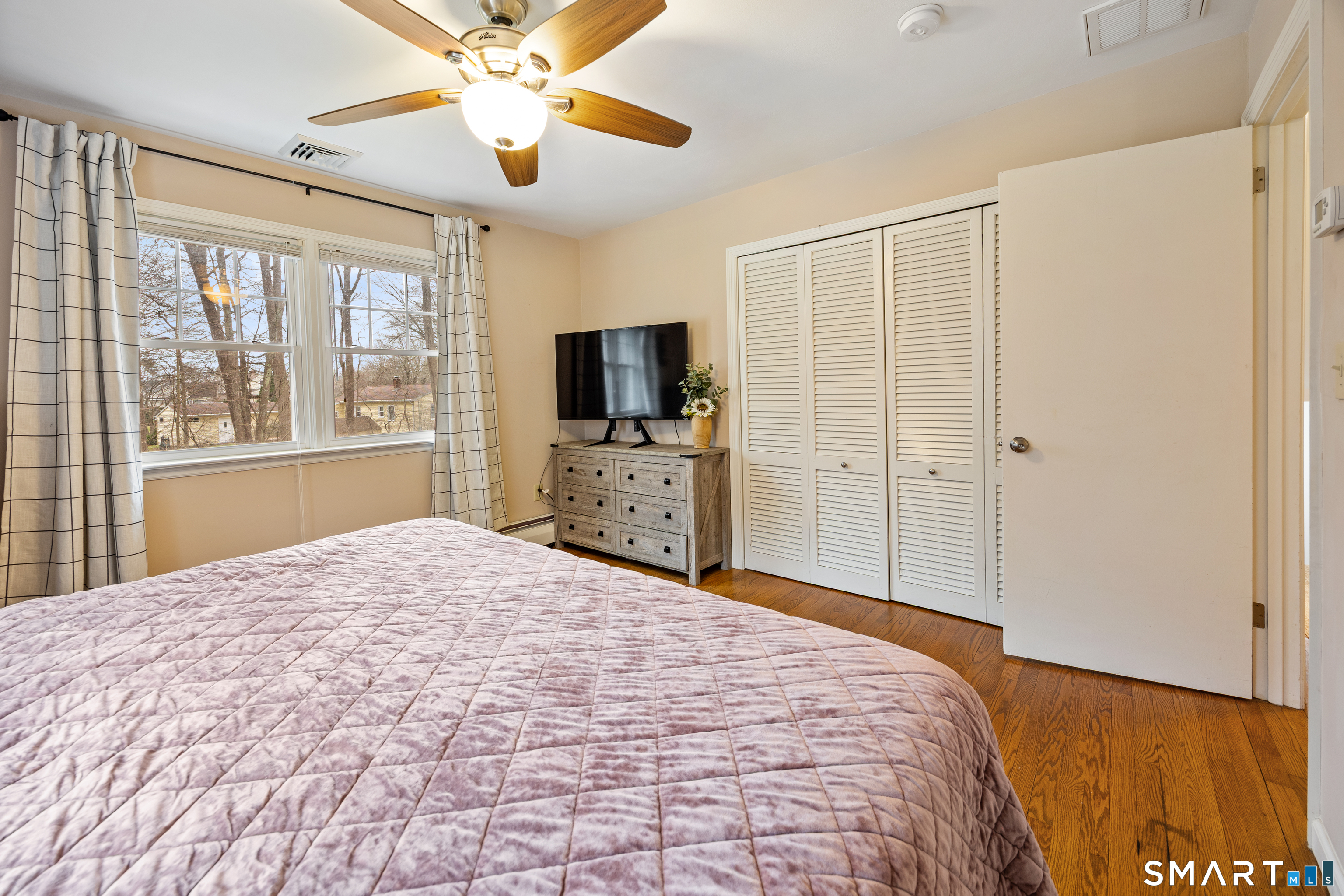 22 Beach Park Road Clinton CT 06413