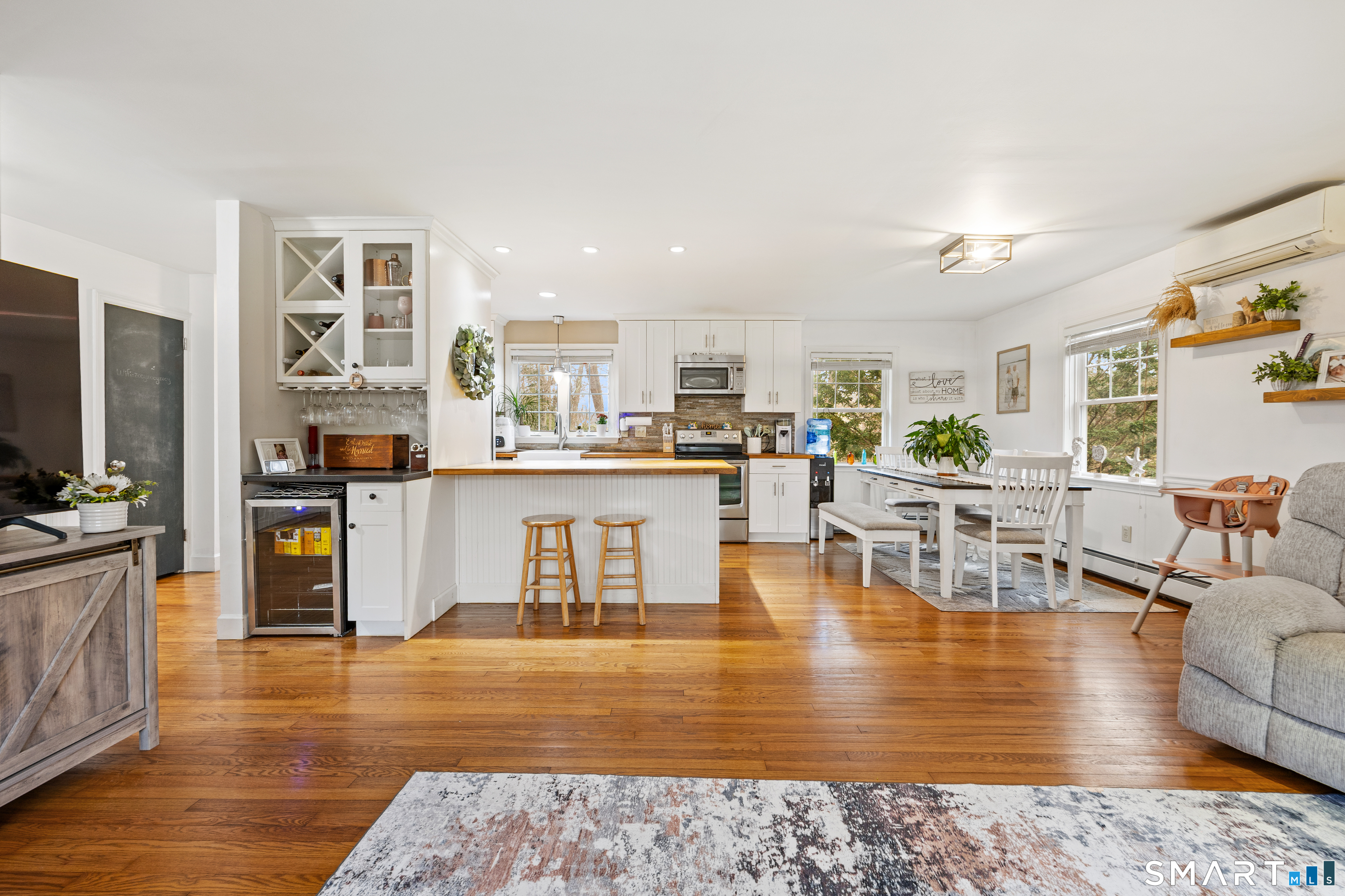 22 Beach Park Road Clinton CT 06413