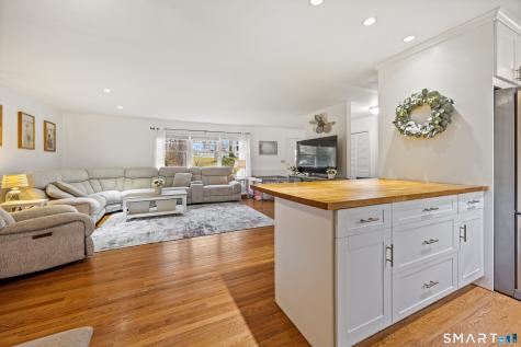 22 Beach Park Road Clinton CT 06413