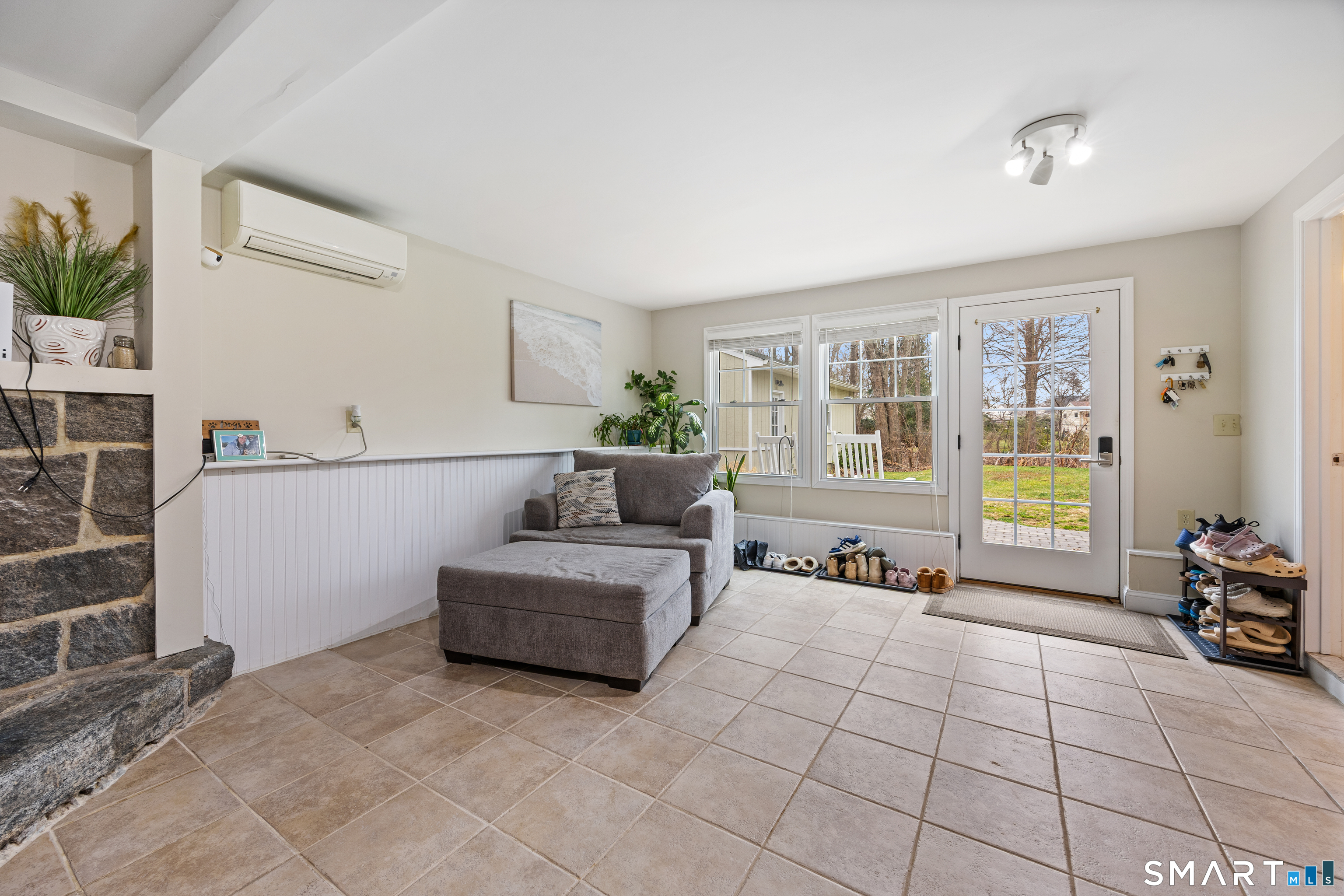 22 Beach Park Road Clinton CT 06413