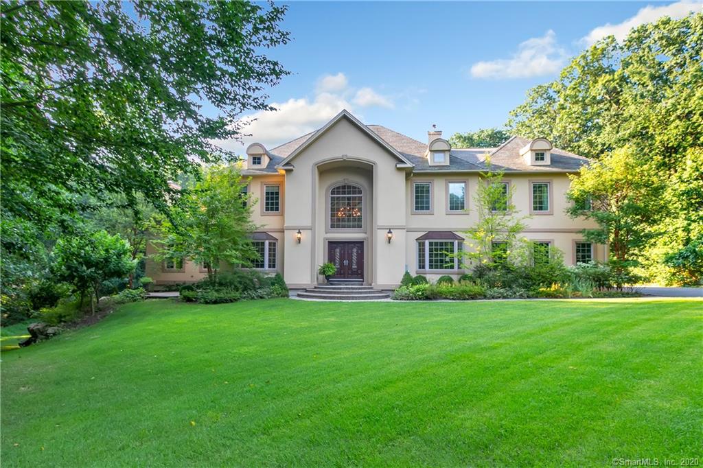 24 Cherry Gate Lane Trumbull CT 06611