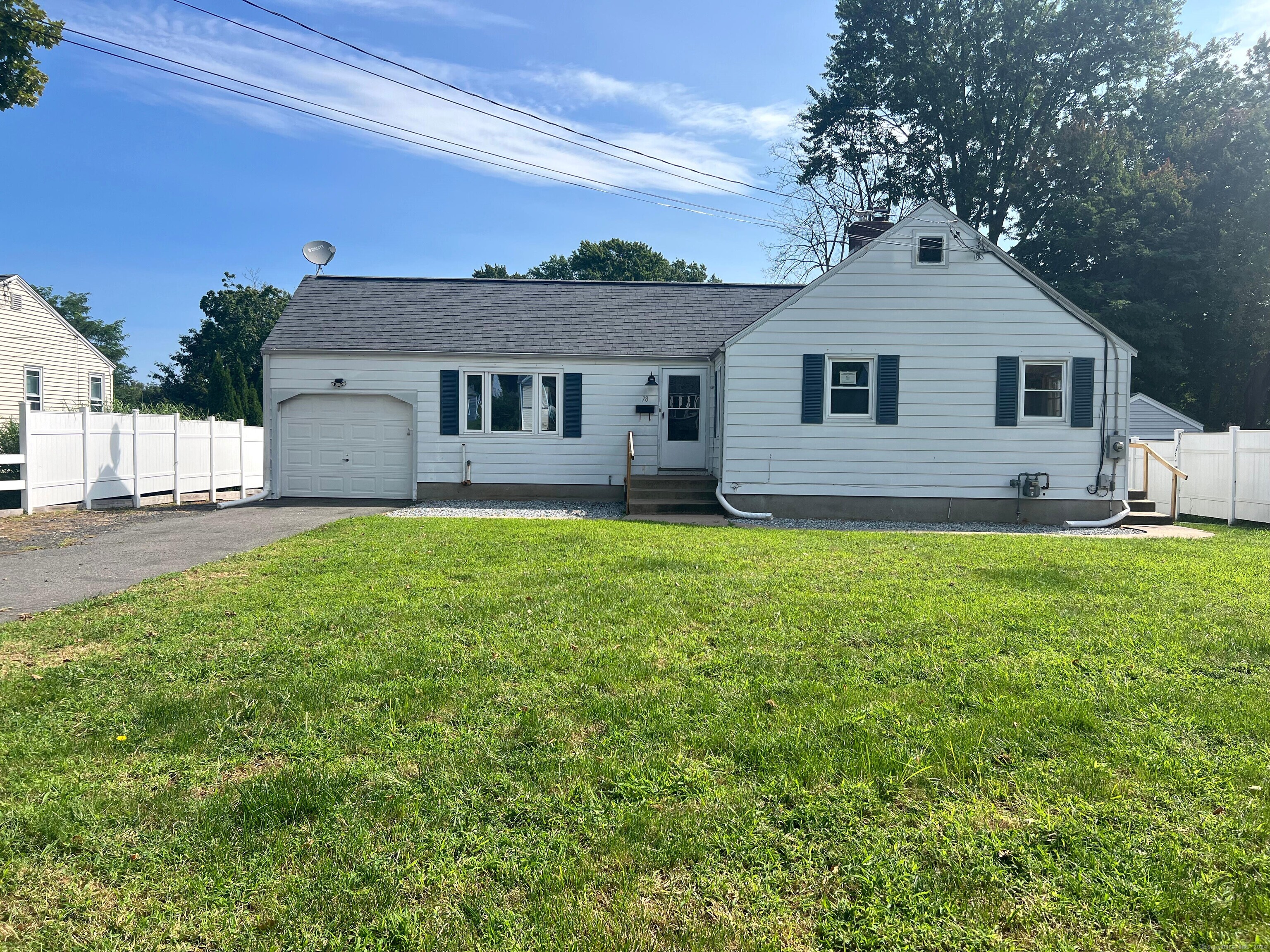 78 Olney Road Wethersfield CT 06109