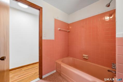 144 Tuttle Drive New Haven CT 06512
