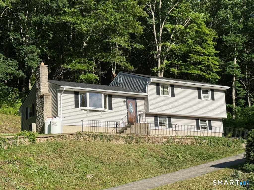 438 Hill Road Thomaston CT 06787