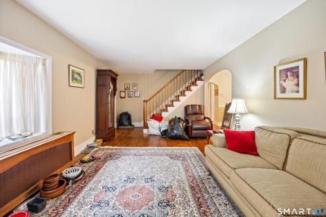 27 Theroux Avenue Waterbury CT 06708